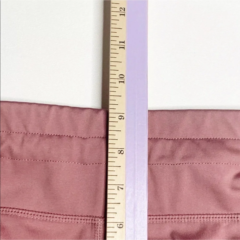 Fabletics Mid-Rise UltraCool Cropped Leggings S